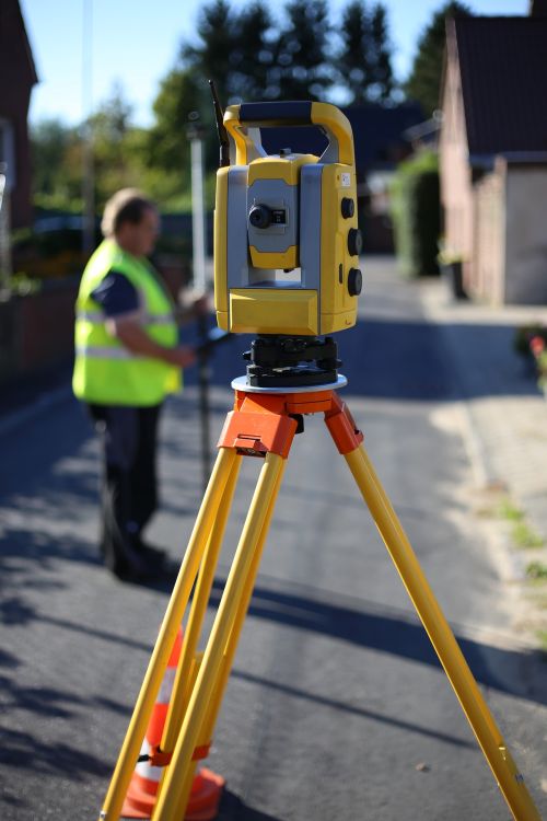Geomatiker / Vermessungstechniker